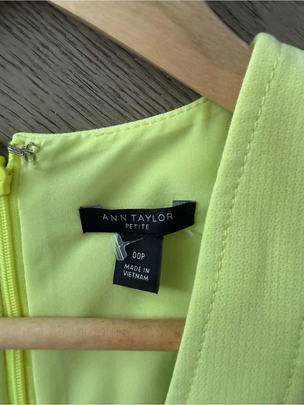 Ann Taylor petite Sleeveless Neon Yellow Sheath Dress - Picture 5 of 6